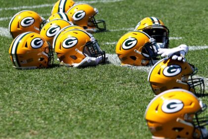 Packers: Revenue of $432.6M in NFL Revenue Distribution, Solid Growth