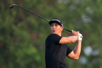 Olesen leads the 3M Open: Knapp lurking, Kanaya and Kirk in the fight