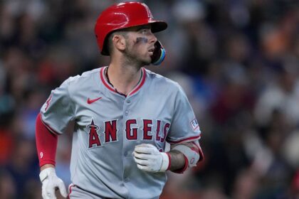Neto, Angels hero: Walk-off and epic defensive play against Mariners