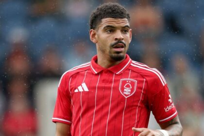 Gibbs-White stays at Forest: Stops the signing by Tottenham and signs a new contract