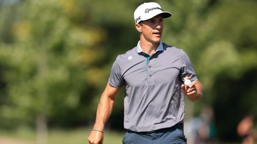 Olesen and Bhatia lead the 3M Open: Olesen with a hole-in-one!