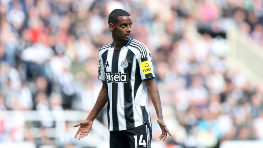 Isak: Transfer Rumors Don't Affect Newcastle, Howe Says