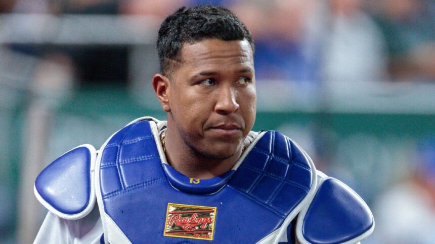 Salvador Pérez Exits Game Due to Elbow Hit: Royals Concerned