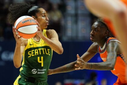 Diggins makes history: Lightning Triple-Double with Storm in 23 minutes. WNBA