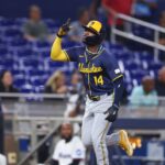 Unstoppable Brewers: Monastery triumphs 14 with home run; Altuve and other Latinos shine