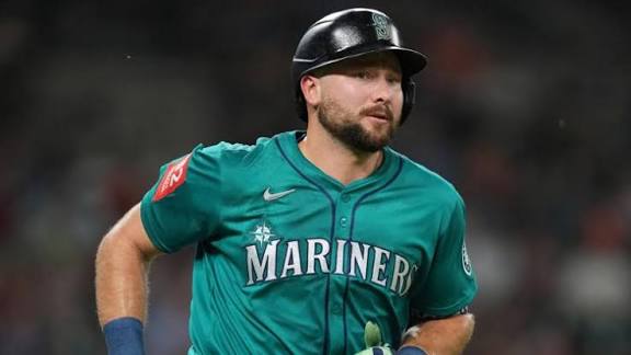 Cal Raleigh: New switch-hit HR record and ties Ken Griffey Jr.