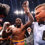Crawford Ignores Topuria: "He Seeks Fame, He's Not at His Level"