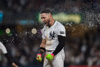 Yankees to Playoffs: Caballero gives the victory, they seek AL title and World Series