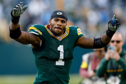 Parsons vs Prescott: Agonizing Duel in the Dallas Cowboys - Packers
