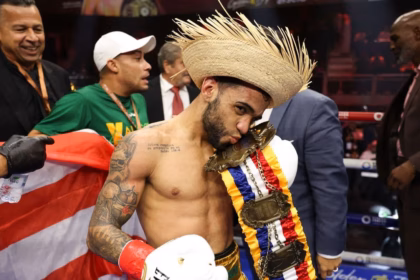 Collazo Retains Titles with Controversial Stoppage; Fundora Dominates