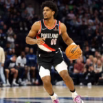 Blazers star Scoot Henderson suffers thigh tear: Temporary absence.