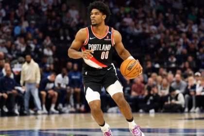 Blazers star Scoot Henderson suffers thigh tear: Temporary absence.