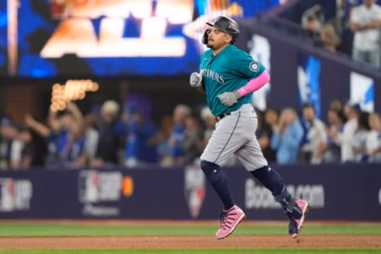 Naylor and Mariners: Agree on a 5-year contract, key MLB reinforcement.