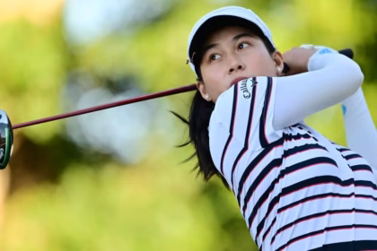 Thitikul dominates at LPGA: 9 birdies and a 6-stroke lead at the CME Group