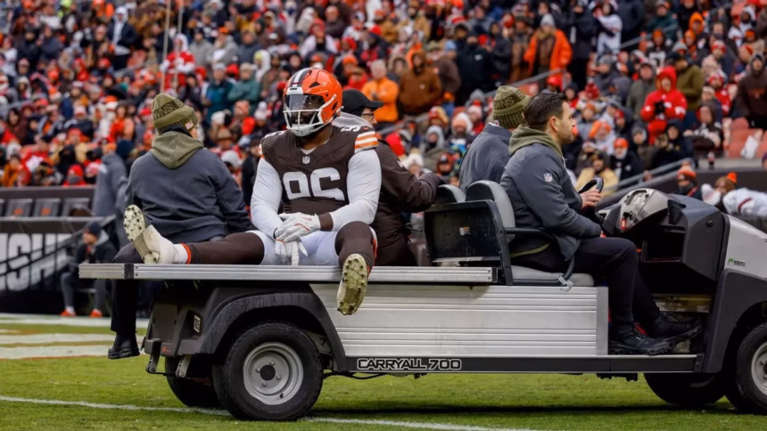 Browns Lose Collins to Injury: Out for the Season in the NFL