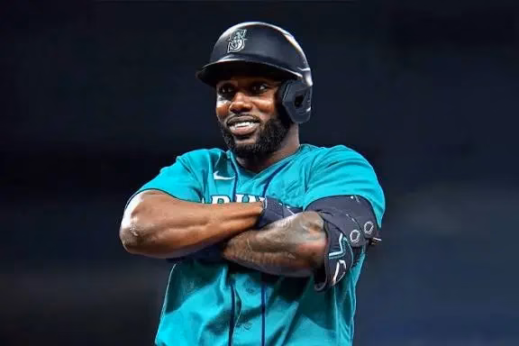 Mariners and Randy Arozarena avoid arbitration: Million-dollar agreement for 2026