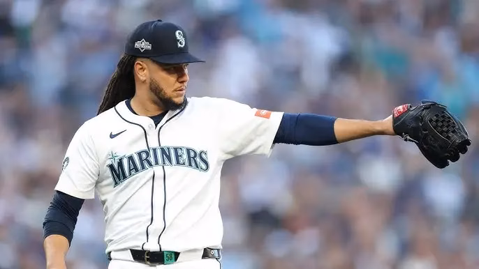 Luis Castillo leads RD's reserve pitchers for the World Baseball Classic