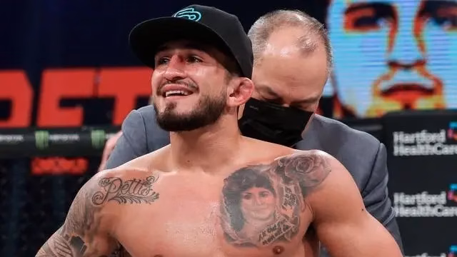 Pettis vs. McKee: Stellar Clash at PFL Chicago for the Championship