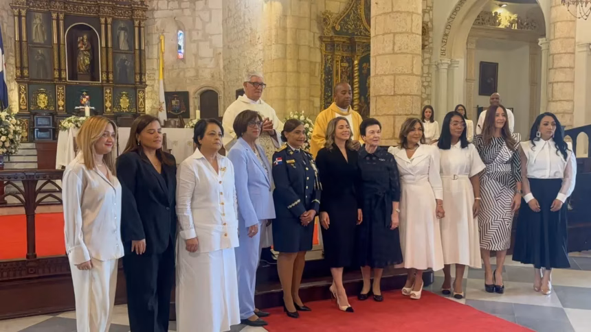 Ministry of Women celebrates 44 years promoting equality in the DR