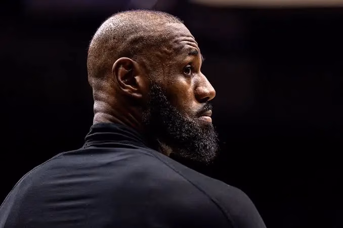 LeBron James surprises with his new YouTube channel dedicated to golf