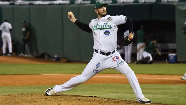 Patrick Weigel returns to the Estrellas Orientales for Lidom 2024
