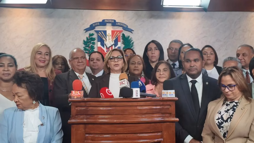 Deputies demand investigation into failures at Haina foundation following rescue