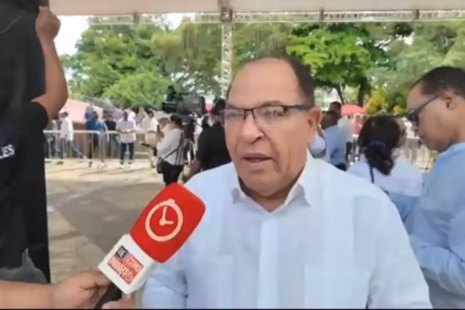 César Cedeño promotes Carolina Mejía's presidential candidacy for 2028