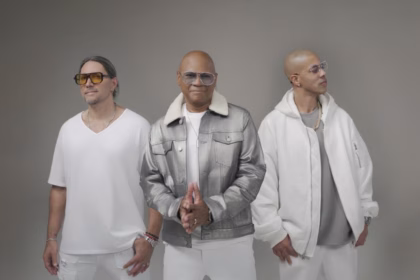 Proyecto Uno surprises with the release of their new single Give Me