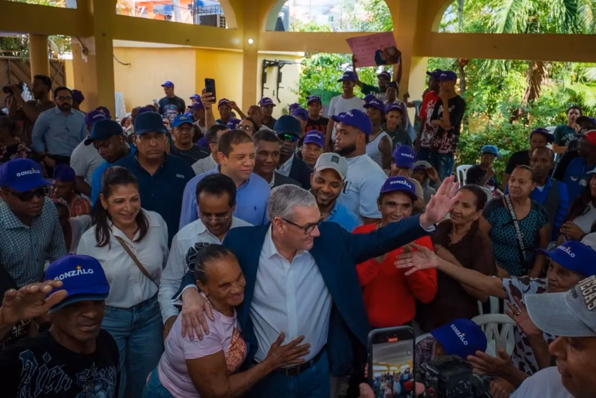 Gonzalo Castillo calls for unity and calm within the PLD ahead of the consultation