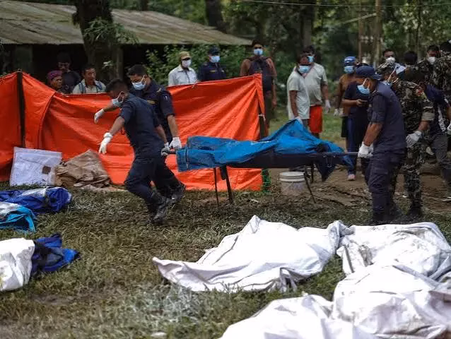 Avalanche in Nepal leaves four dead and 12 missing in Himlung