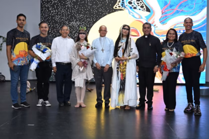 Nileny Dippton receives emotional tributes in the Northeast by Anaka-O-Na