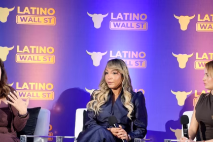 Jennifer Rosario shines at Latino Wall Street 2026 from Miami