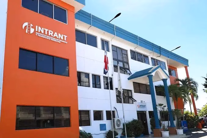 Intrant seeks to compensate drivers following adjustment in license validity