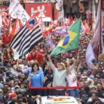 Lula and Bolsonaro close campaign in São Paulo before the elections