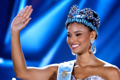 Joheirry Mola Domínguez makes history and is crowned Miss World 2026