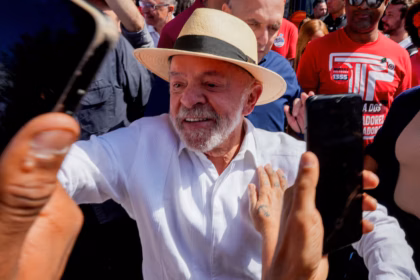 Lula defines elections in Brazil as a choice between democracy and electoral barbarism
