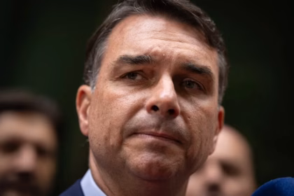 Bolsonaro leads election count in Brazil against Lula da Silva