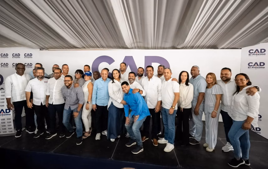 David Collado's electoral structure strengthens in Santiago towards 2028
