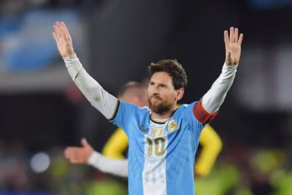 Emotional farewell from Lionel Messi to the Argentine national team in front of 85,000 fans