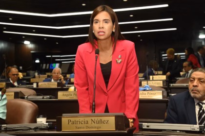 Patricia Núñez promotes public works in SDN and requests regional cancer centers