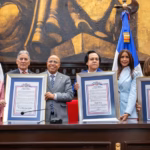 Deputies honor the careers of Niní Cáffaro, Leonel Lirio, and Janina Rosado