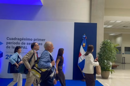 ECLAC debates in Santiago on regional integration and artificial intelligence