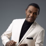 José Alberto El Canario celebrates 50 years of career in a grand concert