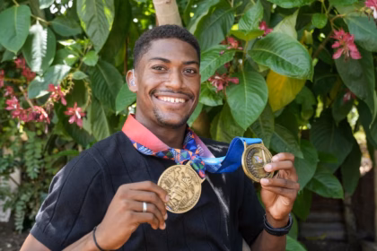 Christopher Melenciano: the deaf athlete who breaks records and barriers