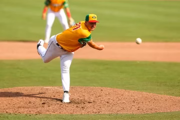 Águilas Cibaeñas strengthen their rotation with pitcher Dylan File