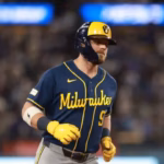 Brewers dominate Dodgers and move closer to the MLB World Series