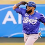 Emilio Bonifacio makes history and leads runs scored for Licey