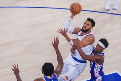 Sixers ruin Knicks' party in LeBron's debut and Towns' double-double