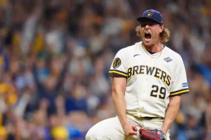 Brewers lead World Series 2-0 after epic comeback against Rays