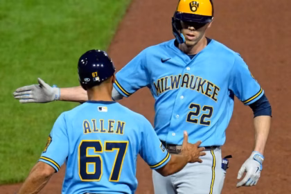 Brewers one step away from their first title after crushing the Rays
